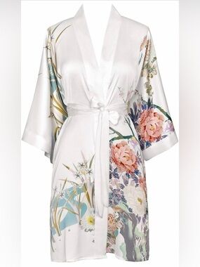 Old Shanghai Floral Charmeuse Kimono Robe White Multi One Size Silk Feel NWOT